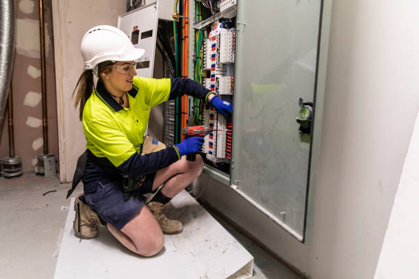 Best Affordable Emergency Electrician  in Lansing, IL